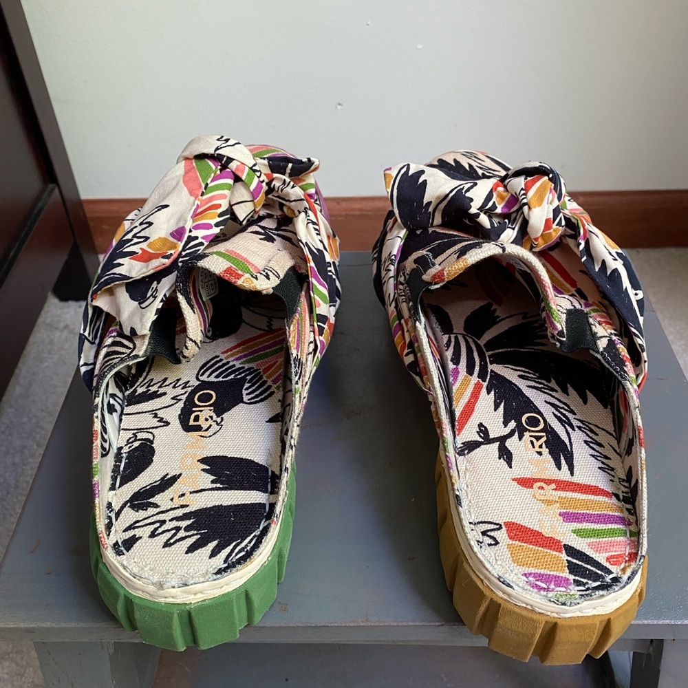 FARM RIO Women Vibrant Print Colorful Sandals - NEW NWOB - Picture 6 of 10